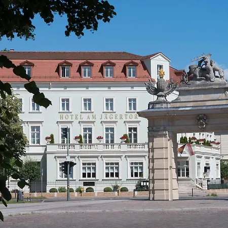 Szálloda Am Jaegertor 4*